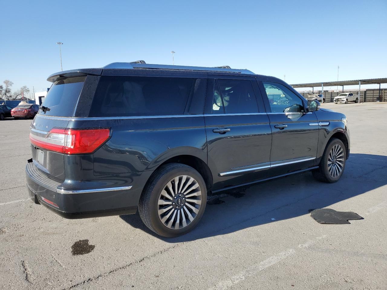 Photo 2 VIN: 5LMJJ3LTXMEL06889 - LINCOLN NAVIGATOR 