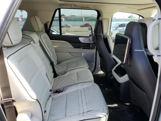 Photo 10 VIN: 5LMJJ3TG7PEL08865 - LINCOLN NAVIGATOR 