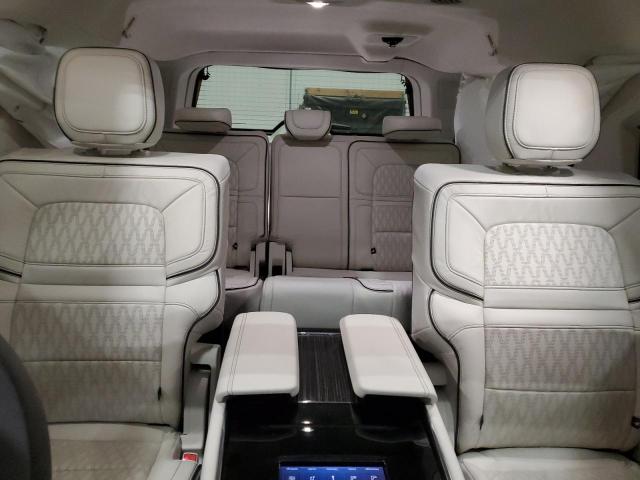 Photo 9 VIN: 5LMJJ3TG8PEL10088 - LINCOLN NAVIGATOR 