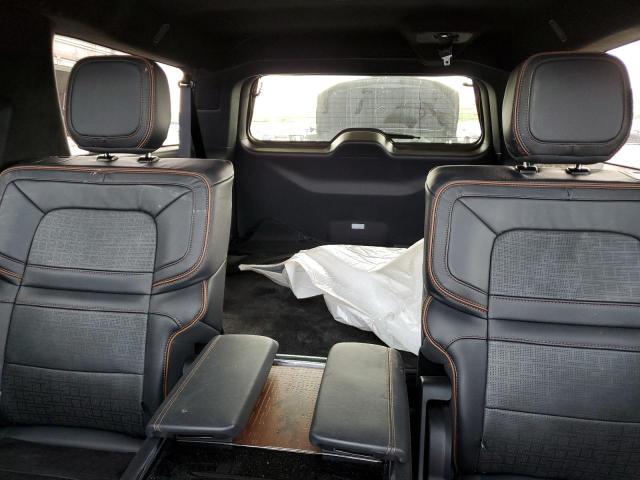 Photo 9 VIN: 5LMJJ3TT1NEL00299 - LINCOLN NAVIGATOR 