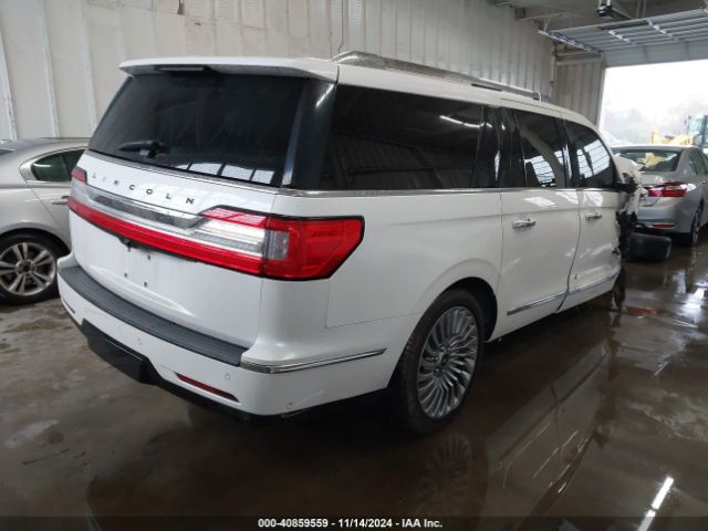 Photo 3 VIN: 5LMJJ3TT9JEL14977 - LINCOLN NAVIGATOR L 