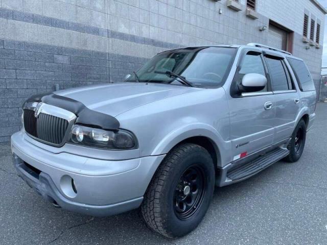 Photo 1 VIN: 5LMPU28A4YLJ11553 - LINCOLN NAVIGATOR 