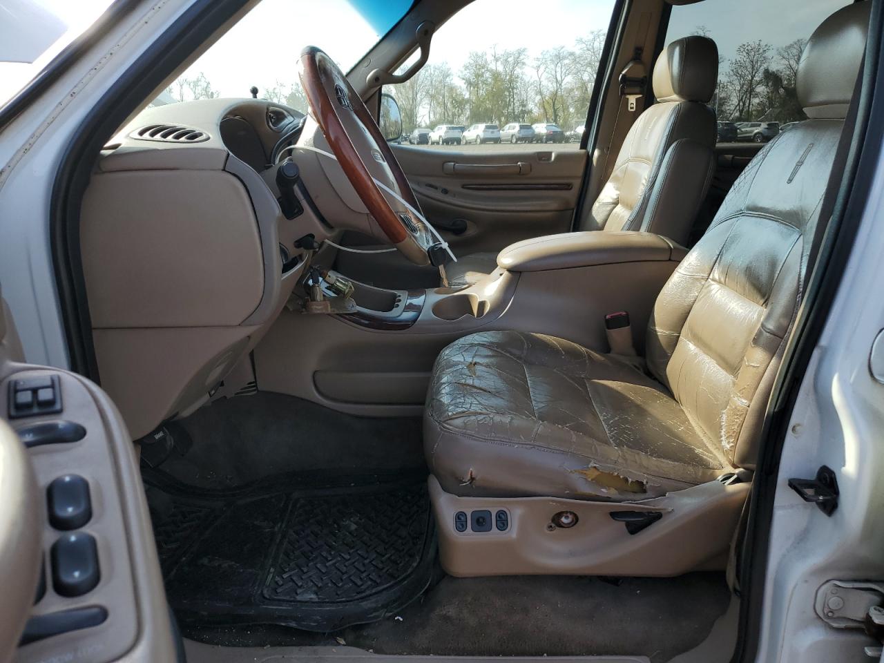 Photo 6 VIN: 5LMPU28L5XLJ04286 - LINCOLN NAVIGATOR 