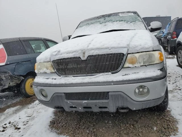 Photo 4 VIN: 5LMPU28L6WLJ57142 - LINCOLN NAVIGATOR 