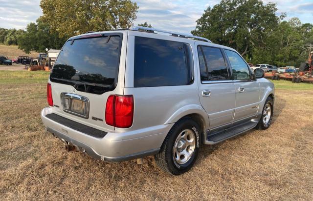 Photo 3 VIN: 5LMRU27A1YLJ12279 - LINCOLN NAVIGATOR 