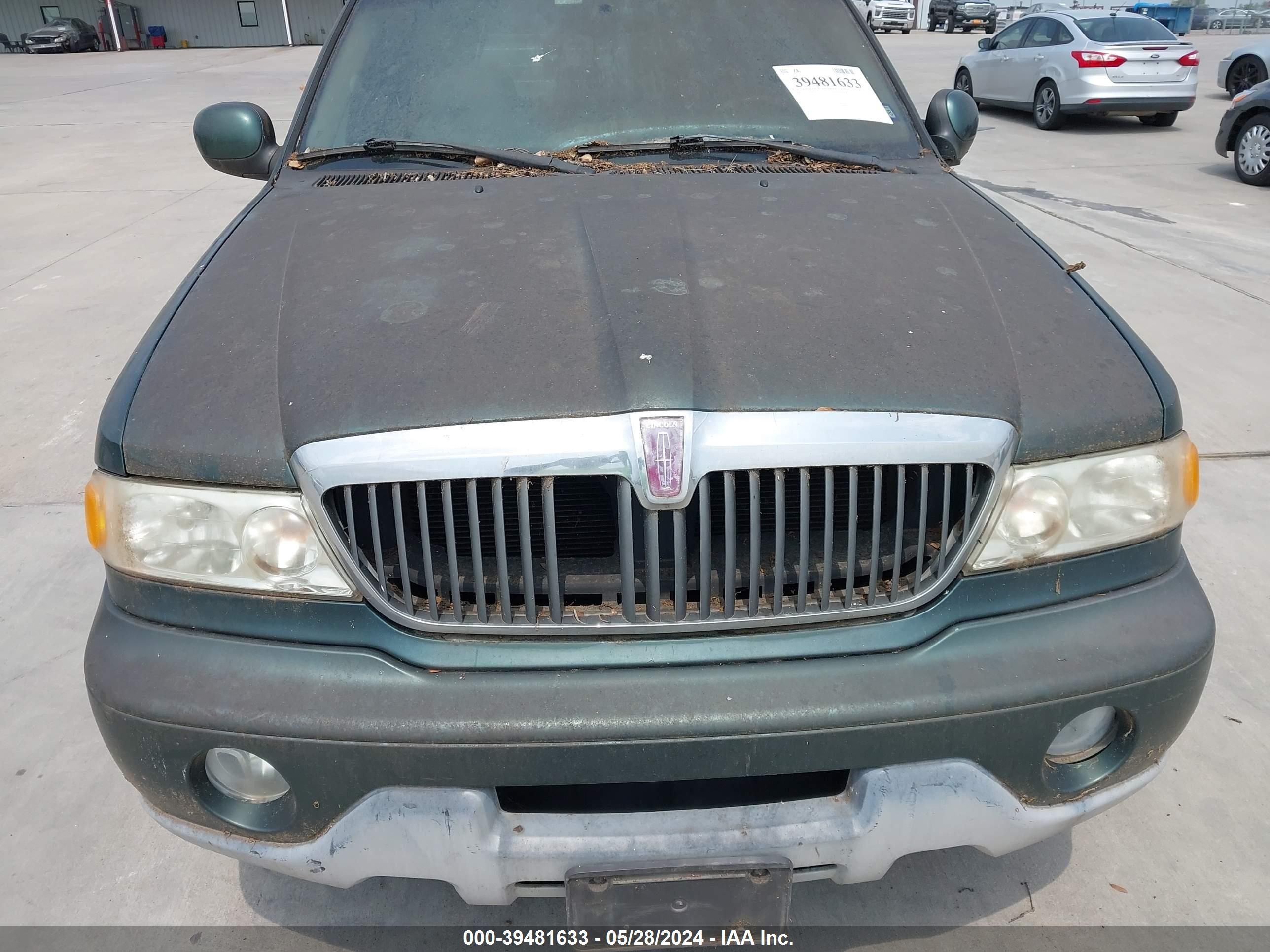 Photo 5 VIN: 5LMRU27A3YLJ00196 - LINCOLN NAVIGATOR 