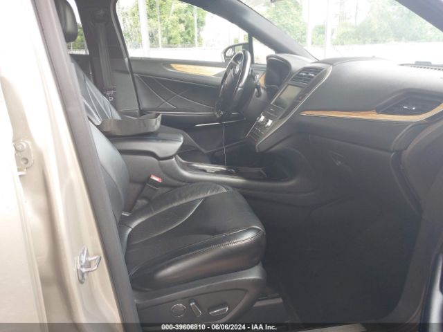 Photo 4 VIN: 5LMTJ2AH1FUJ14934 - LINCOLN MKC 