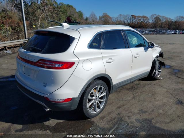 Photo 3 VIN: 5LMTJ2AH1FUJ17820 - LINCOLN MKC 