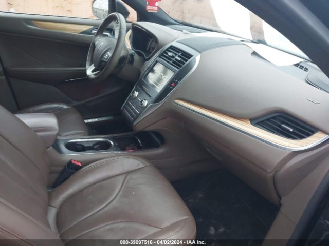 Photo 4 VIN: 5LMTJ2AH6FUJ05372 - LINCOLN MKC 