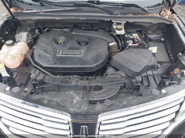 Photo 9 VIN: 5LMTJ2AH6FUJ05372 - LINCOLN MKC 