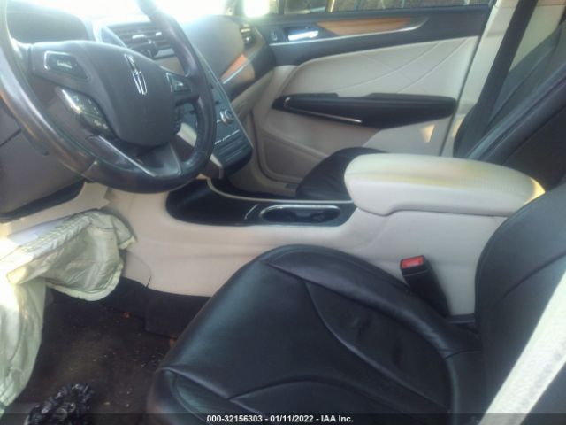 Photo 4 VIN: 5LMTJ2AH7FUJ28613 - LINCOLN MKC 