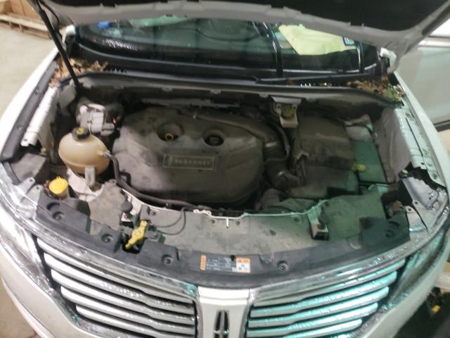 Photo 6 VIN: 5LMTJ3DH0HUL10982 - LINCOLN MKC 