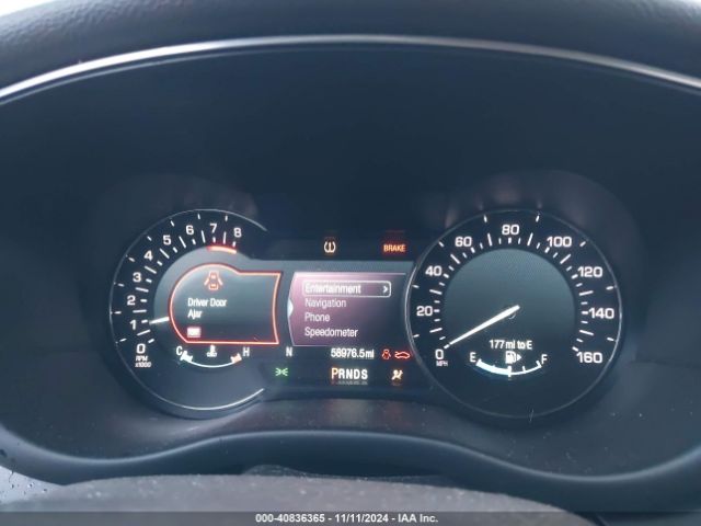 Photo 6 VIN: 5LMTJ3DH1JUL32818 - LINCOLN MKC 