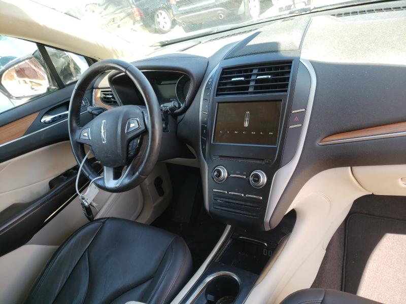 Photo 8 VIN: 5LMTJ3DH4GUJ28300 - LINCOLN MKC RESERV 