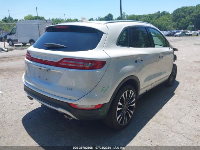 Photo 3 VIN: 5LMTJ3DH9KUL11653 - LINCOLN MKC 