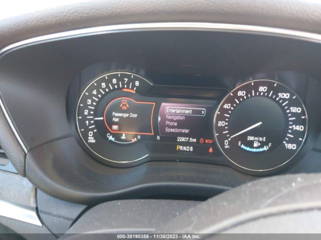 Photo 6 VIN: 5LMTJ3DHXKUL43690 - LINCOLN MKC 