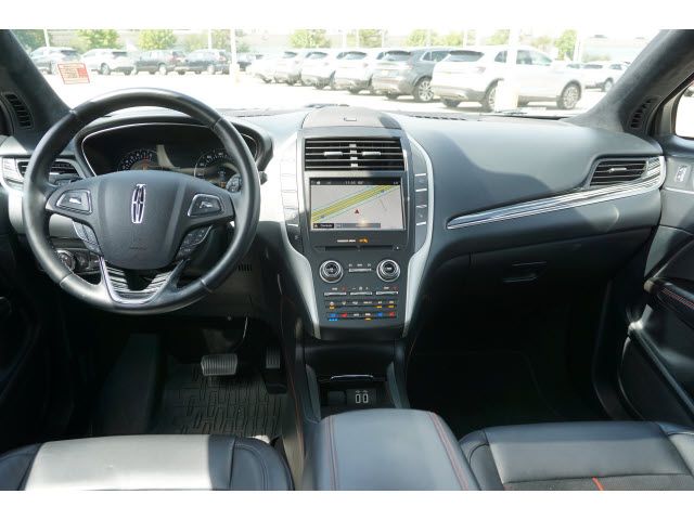 Photo 2 VIN: 5LMTJ4DH8KUL26845 - LINCOLN MKC 