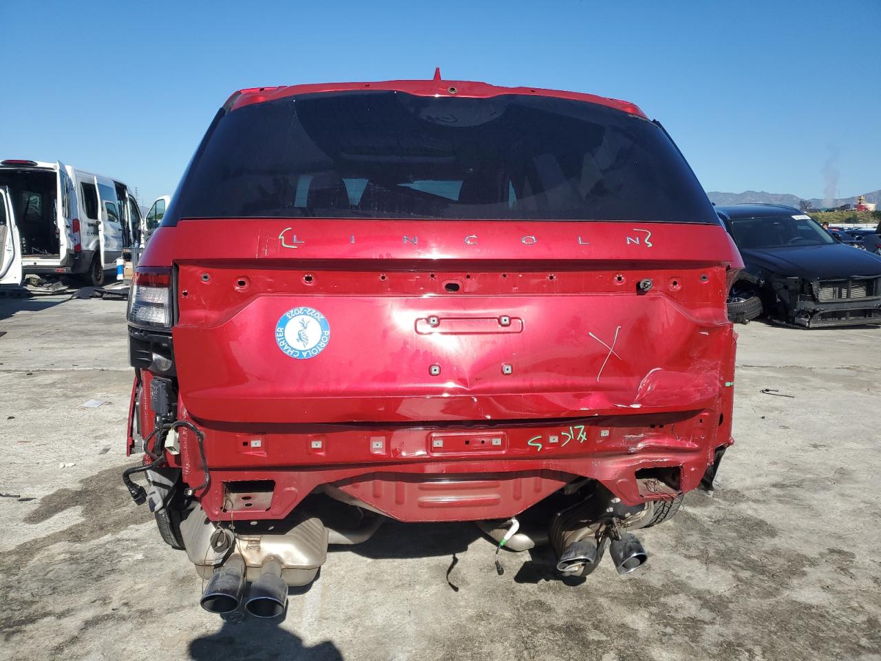 Photo 5 VIN: 5LMYJ8XY0LGL33927 - LINCOLN AVIATOR 