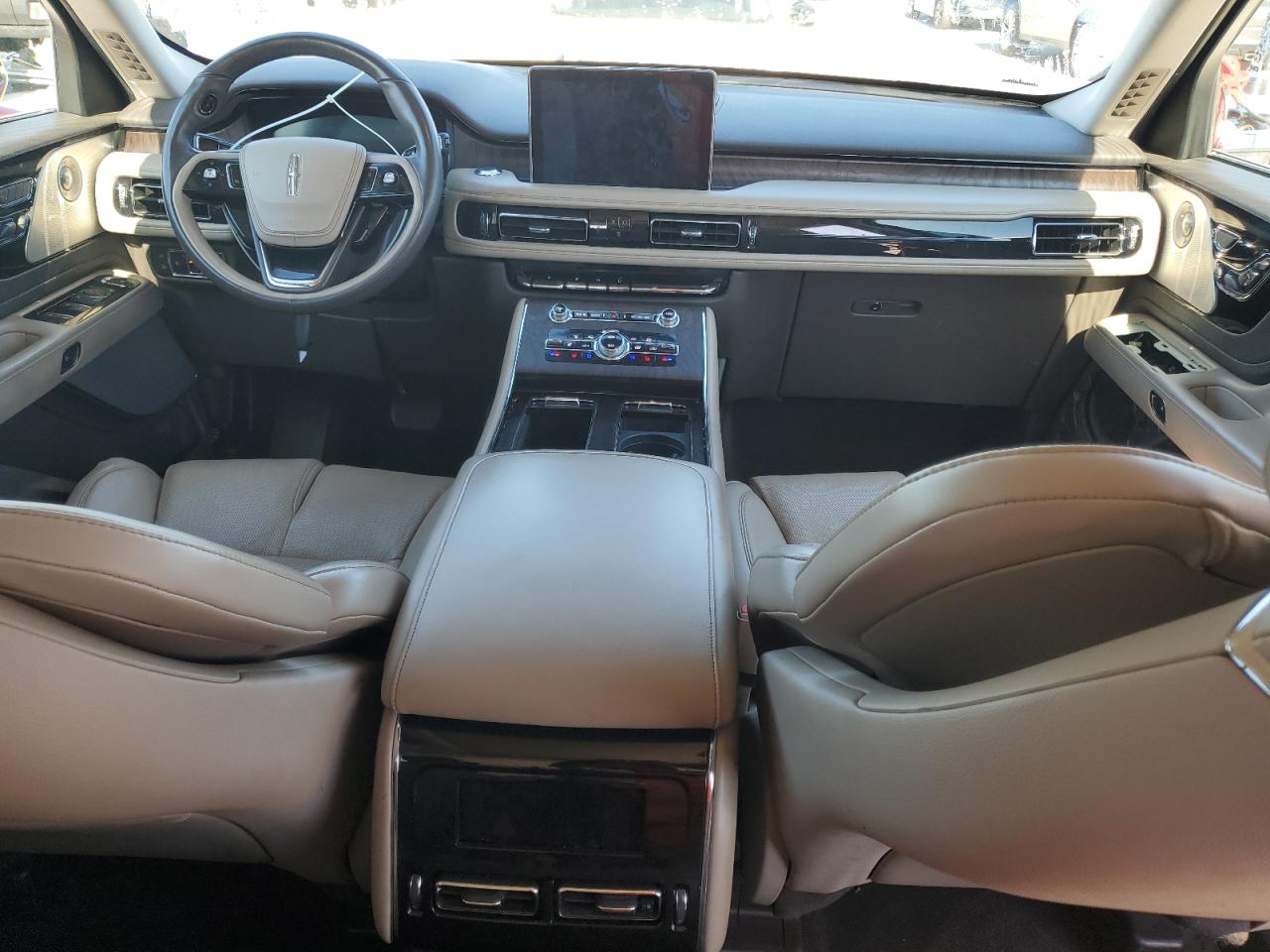 Photo 7 VIN: 5LMYJ8XY0LGL33927 - LINCOLN AVIATOR 