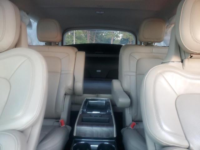 Photo 9 VIN: 5LMYJ8XY0MNL01833 - LINCOLN AVIATOR GR 