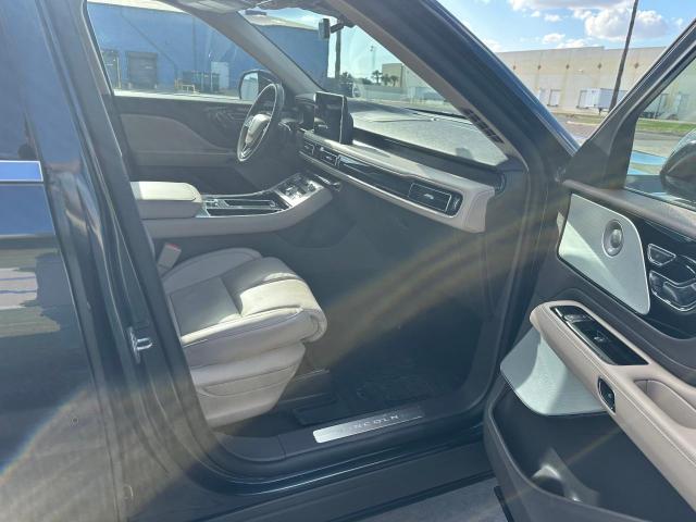 Photo 4 VIN: 5LMYJ8XY7PNL00439 - LINCOLN AVIATOR GR 