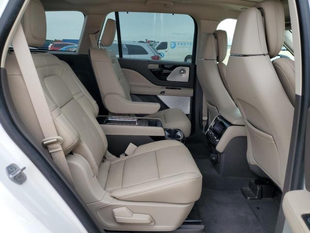 Photo 10 VIN: 5LMYJ8XY8MNL02406 - LINCOLN AVIATOR GR 