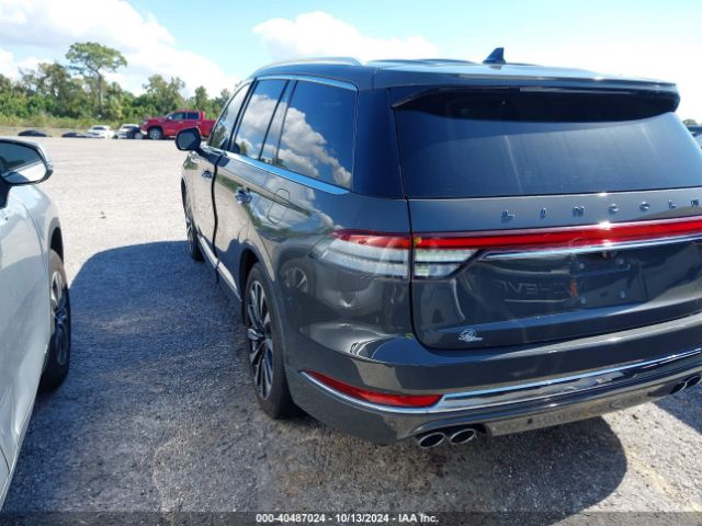 Photo 2 VIN: 5LMYJ9YY2MNL02275 - LINCOLN AVIATOR 