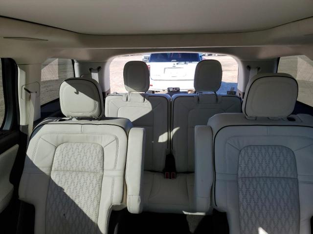 Photo 9 VIN: 5LMYJ9YY7LGL15378 - LINCOLN AVIATOR BL 