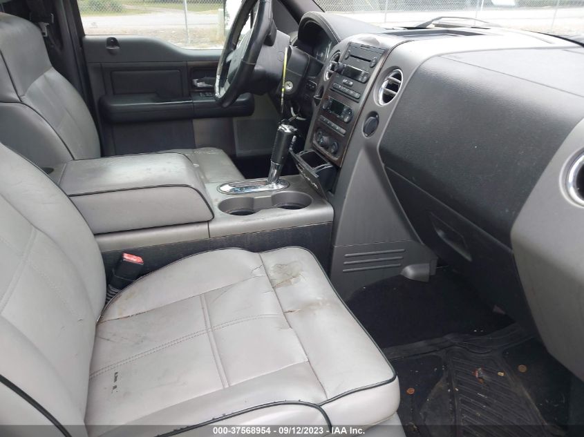 Photo 4 VIN: 5LTPW16526FJ20441 - LINCOLN MARK LT 