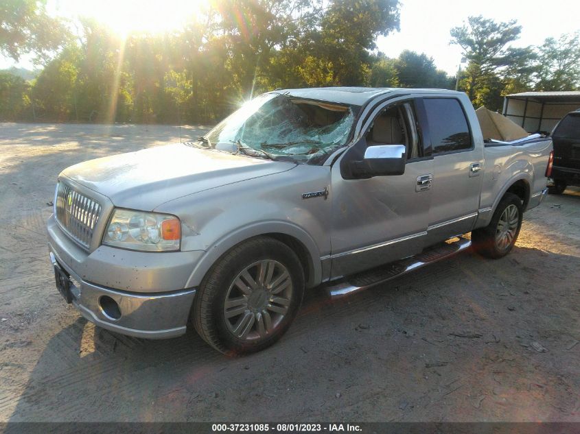 Photo 1 VIN: 5LTPW16526FJ24389 - LINCOLN MARK LT 