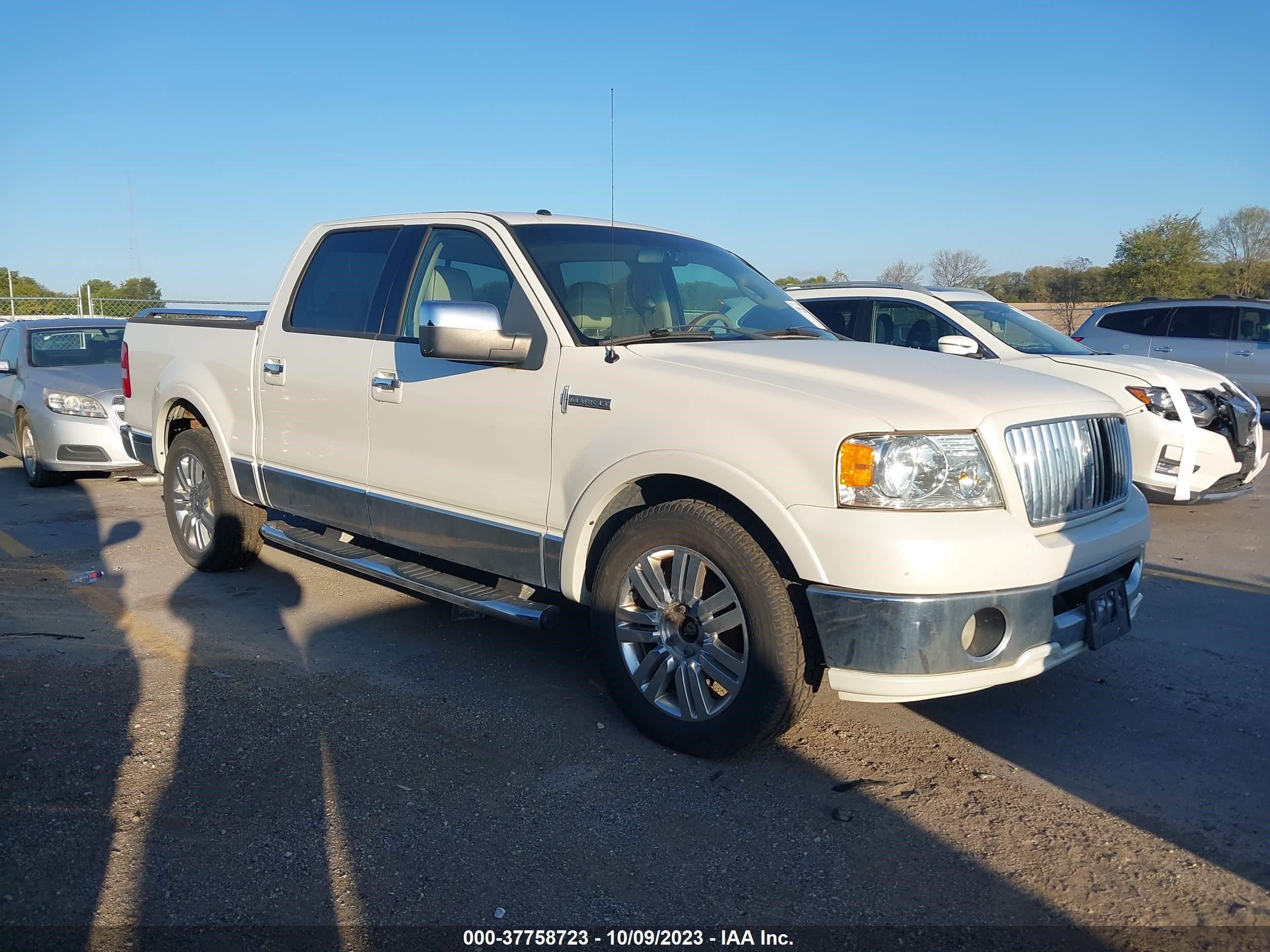 Photo 0 VIN: 5LTPW16556FJ21258 - LINCOLN MARK LT 