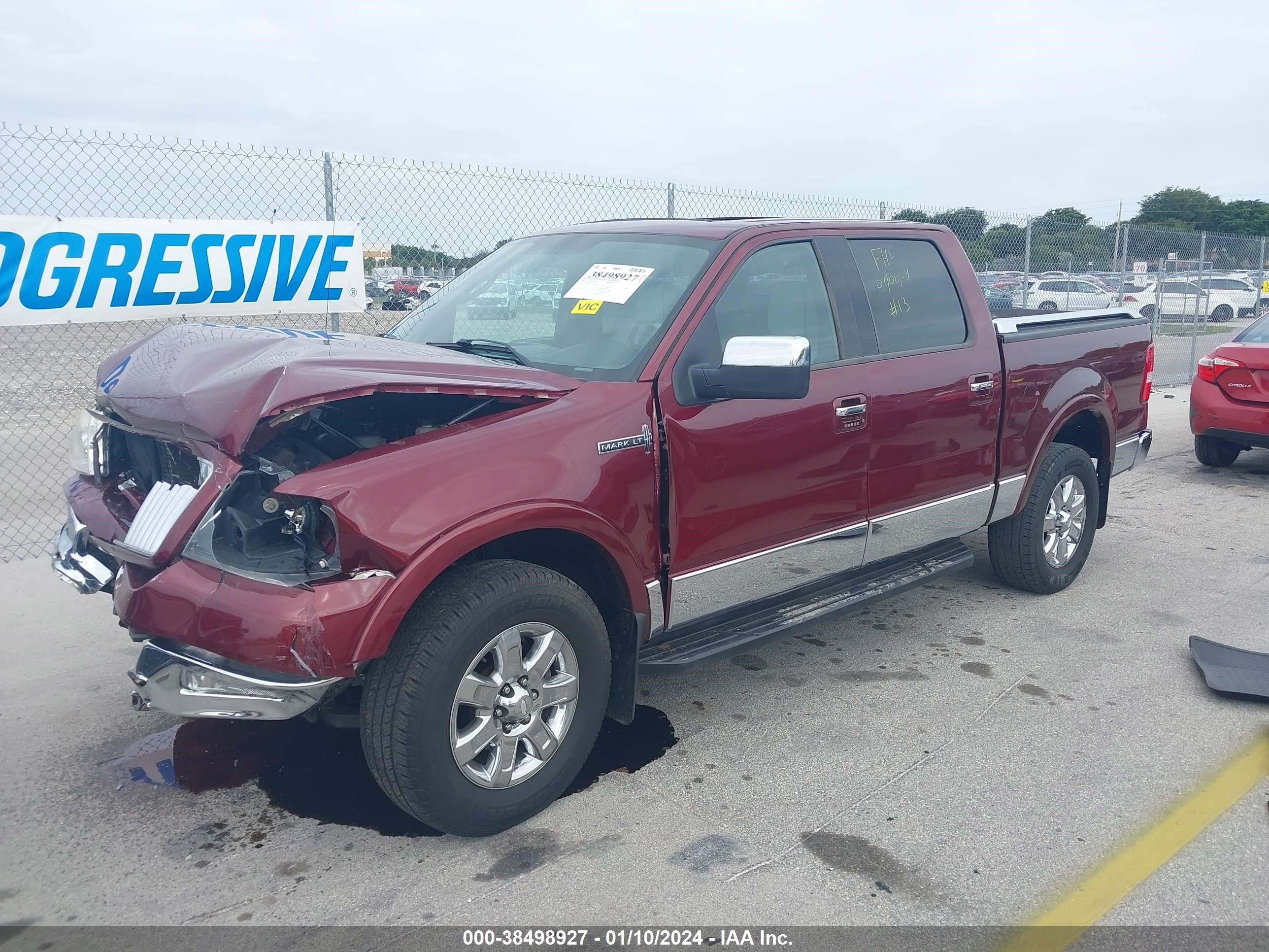 Photo 1 VIN: 5LTPW18526FJ05340 - LINCOLN MARK LT 