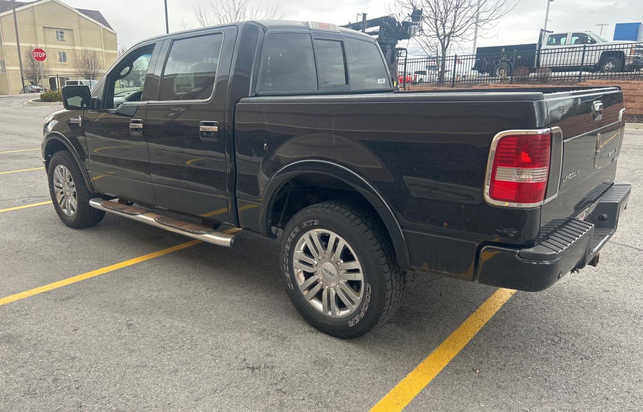 Photo 2 VIN: 5LTPW18527FJ00043 - LINCOLN MARK LT 