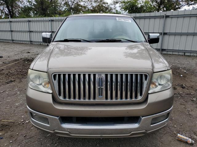 Photo 4 VIN: 5LTPW18546FJ01001 - LINCOLN MARK LT 