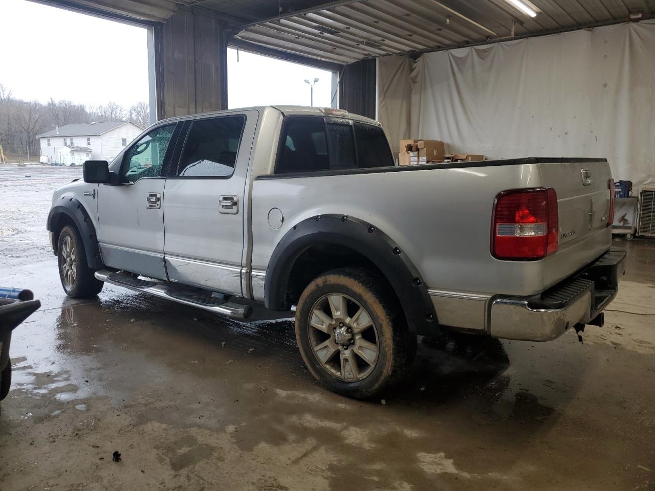 Photo 1 VIN: 5LTPW18546FJ04237 - LINCOLN MARK LT 