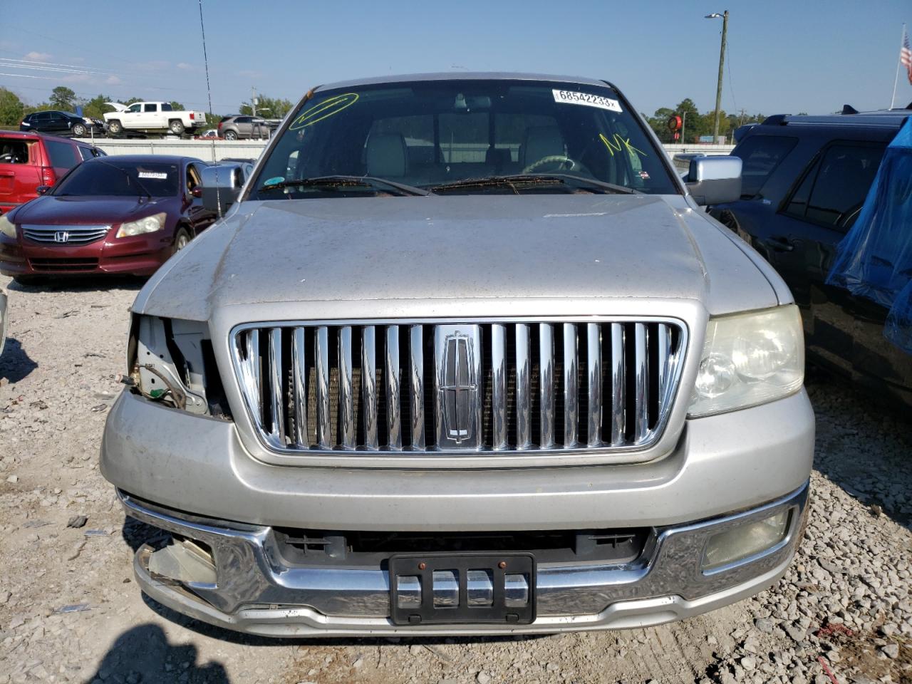 Photo 4 VIN: 5LTPW18566FJ01369 - LINCOLN MARK LT 