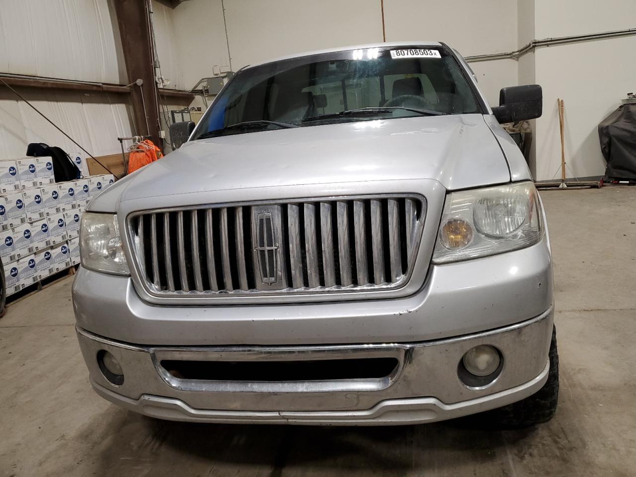 Photo 4 VIN: 5LTPW18566FJ11741 - LINCOLN MARK LT 