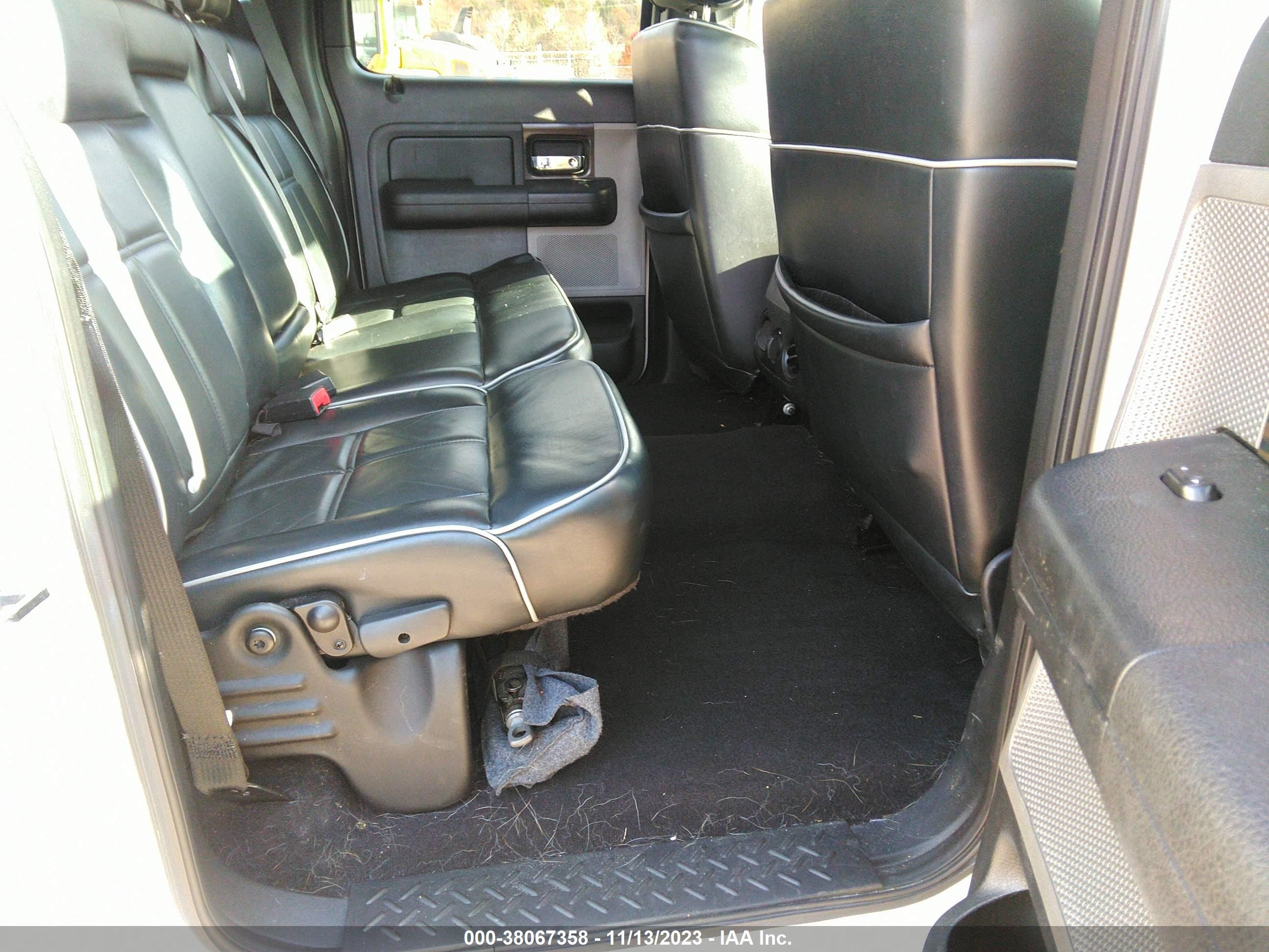 Photo 7 VIN: 5LTPW18578FJ02713 - LINCOLN MARK LT 