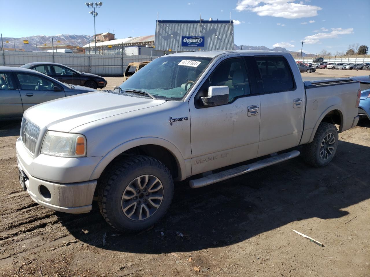 Photo 0 VIN: 5LTPW18597FJ11623 - LINCOLN MARK LT 