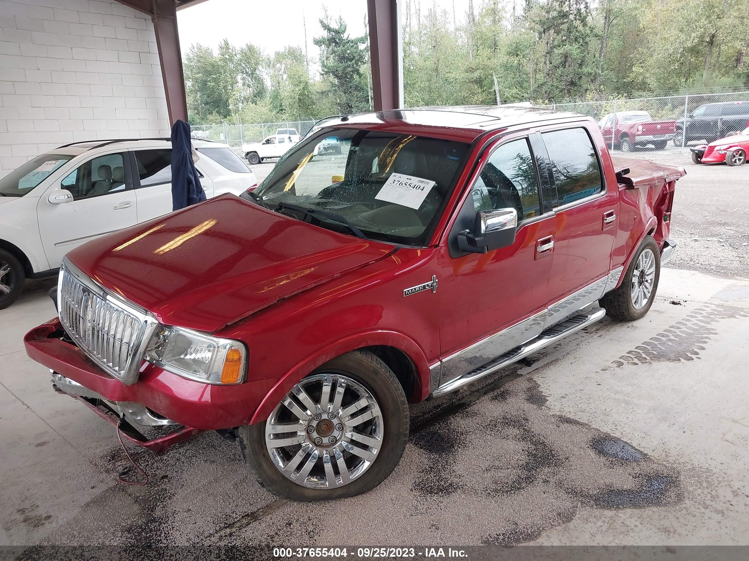 Photo 1 VIN: 5LTPW18598FJ04494 - LINCOLN MARK LT 