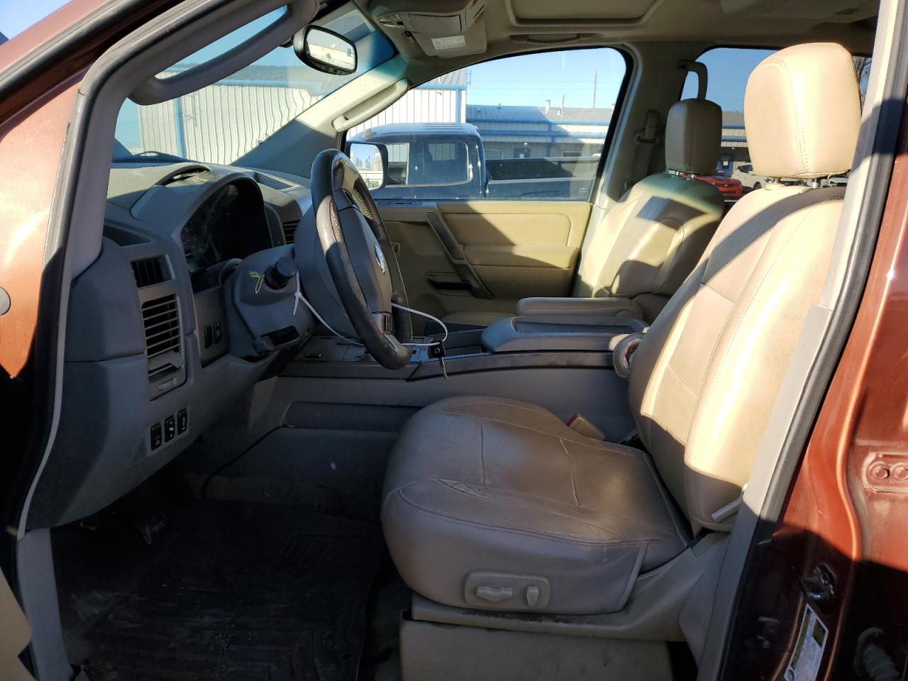 Photo 6 VIN: 5N1AA08A04N708641 - NISSAN ARMADA 