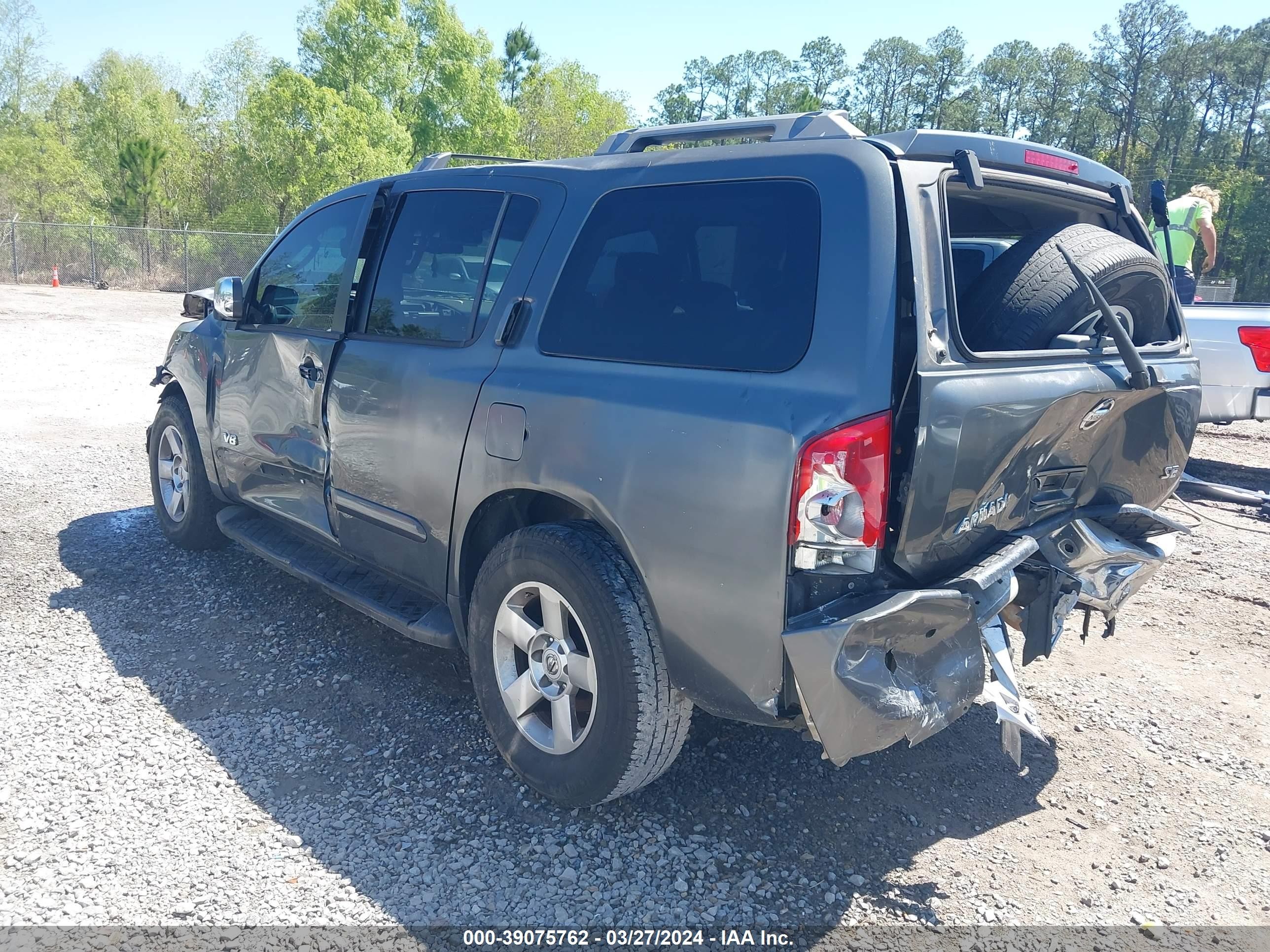 Photo 2 VIN: 5N1AA08A76N713872 - NISSAN ARMADA 