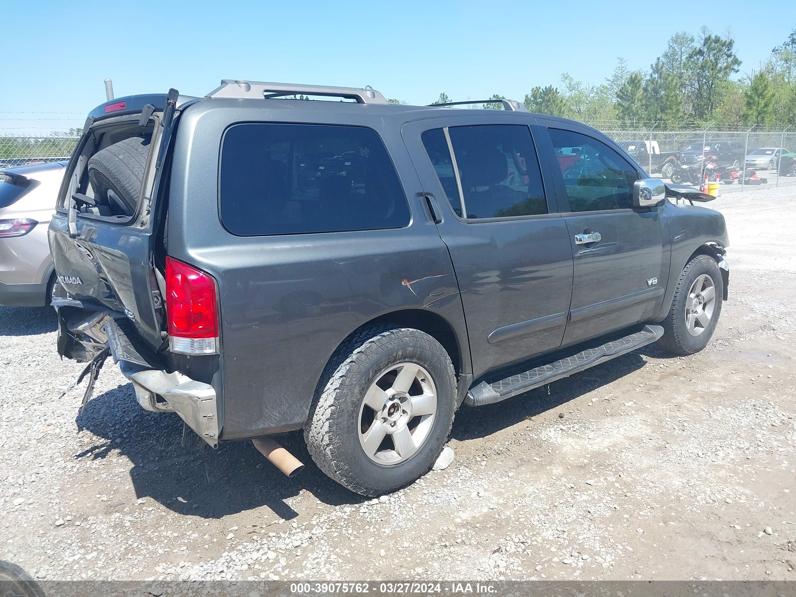 Photo 3 VIN: 5N1AA08A76N713872 - NISSAN ARMADA 