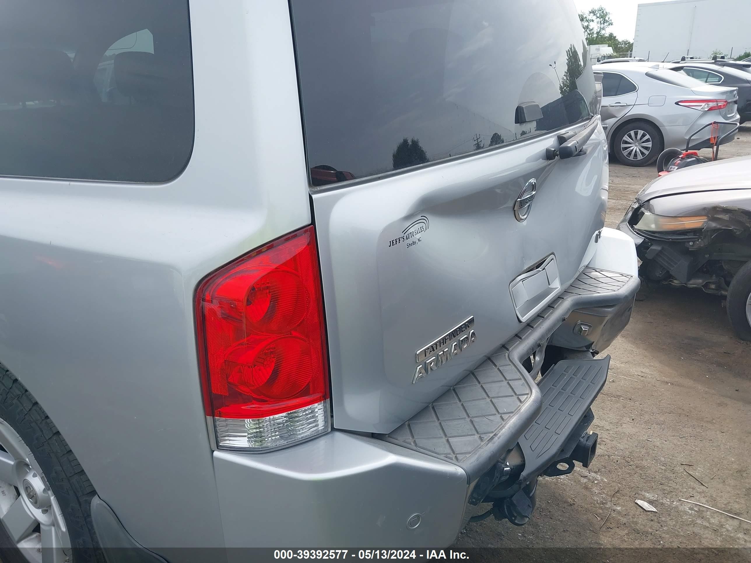 Photo 11 VIN: 5N1AA08B54N728652 - NISSAN ARMADA 