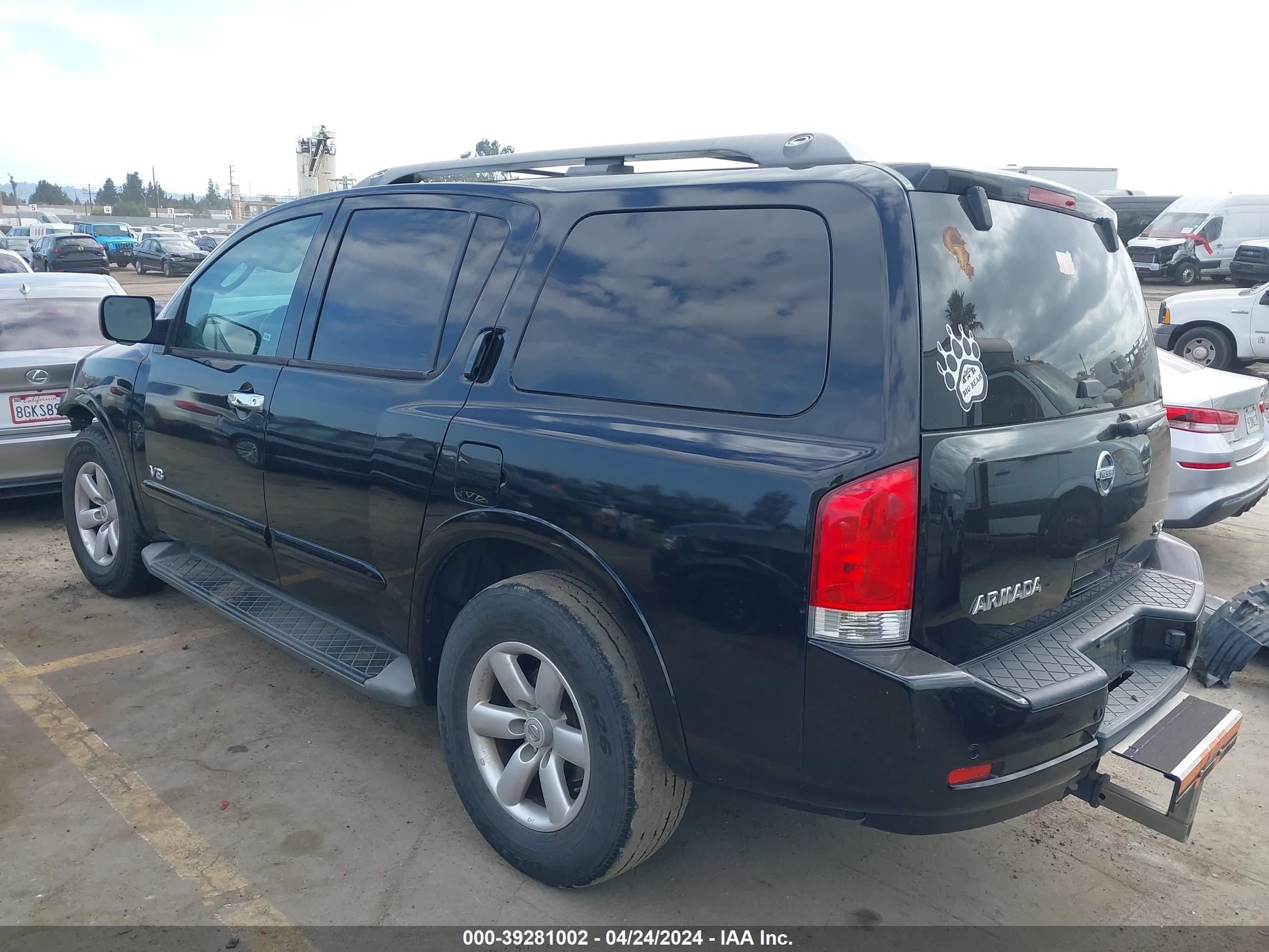 Photo 2 VIN: 5N1AA08D78N606365 - NISSAN ARMADA 