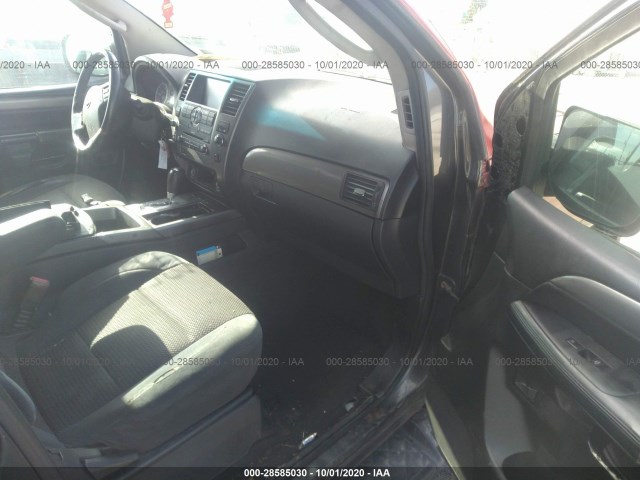 Photo 4 VIN: 5N1AA0NC0AN613725 - NISSAN ARMADA 