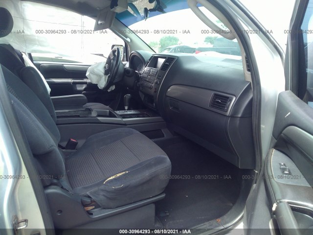 Photo 4 VIN: 5N1AA0NC3AN614240 - NISSAN ARMADA 