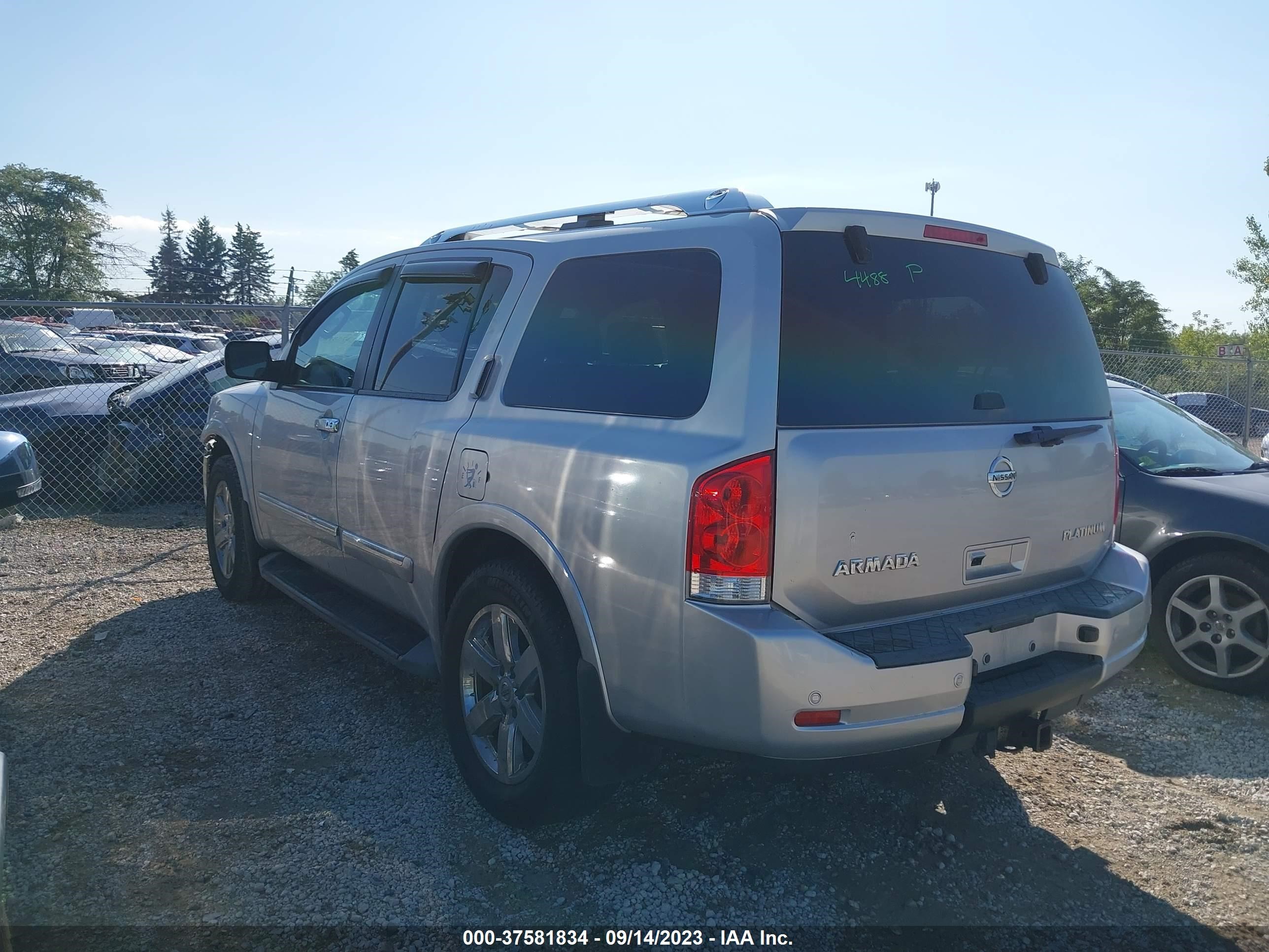 Photo 2 VIN: 5N1AA0NE3BN619621 - NISSAN ARMADA 