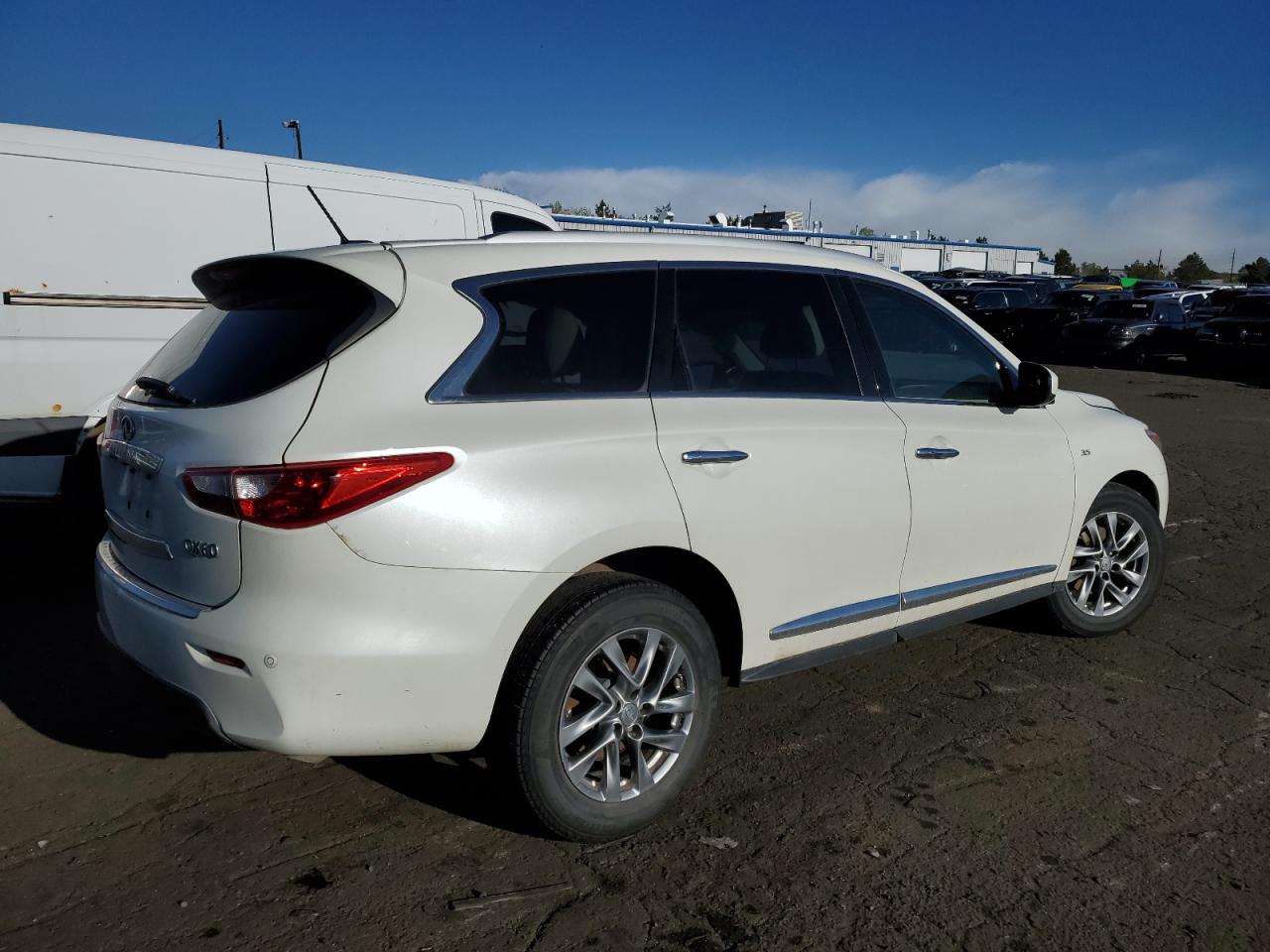 Photo 2 VIN: 5N1AL0MM2FC535780 - INFINITI QX60 