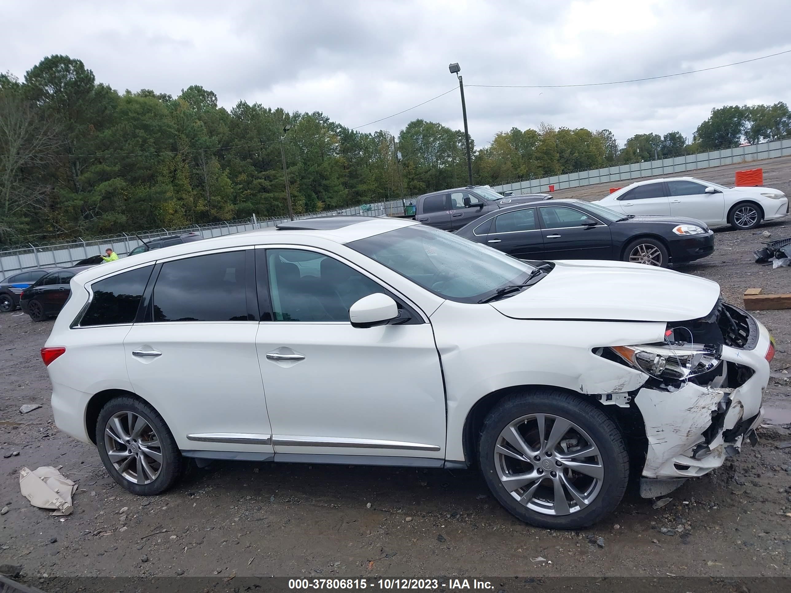 Photo 12 VIN: 5N1AL0MM4DC320110 - INFINITI JX 